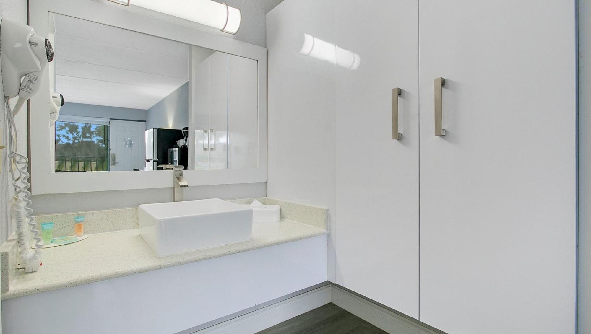 Home 1 Suites Extended Stay - Kissimmee Eksteriør bilde